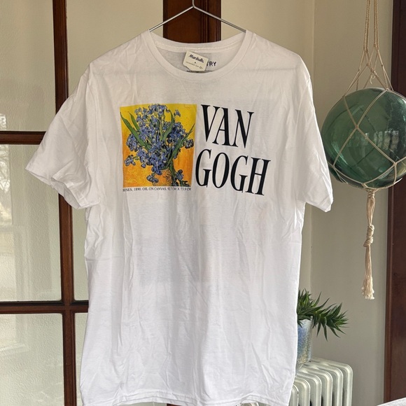 Chemistry Tops - NWT Van Gogh White Graphic T-Shirt